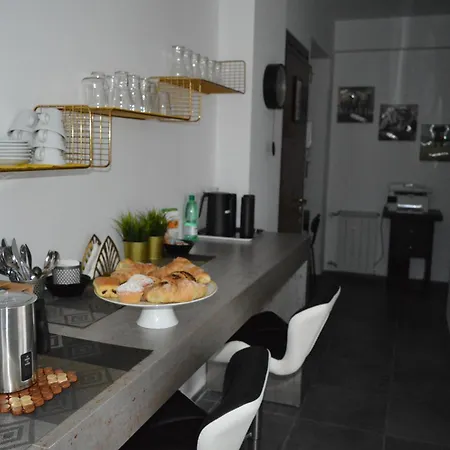 Couette-café Serenity2024 Rome